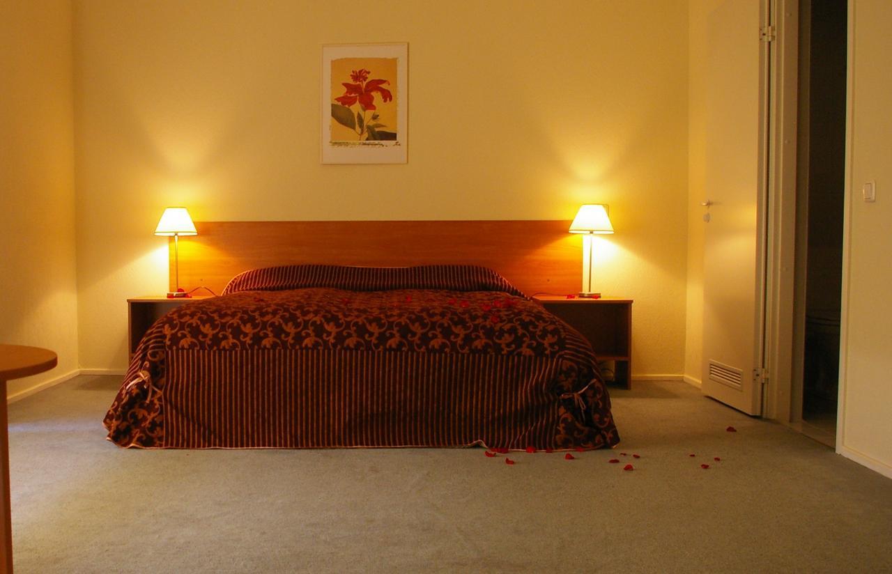 Centre Hotel Kaunas Dış mekan fotoğraf