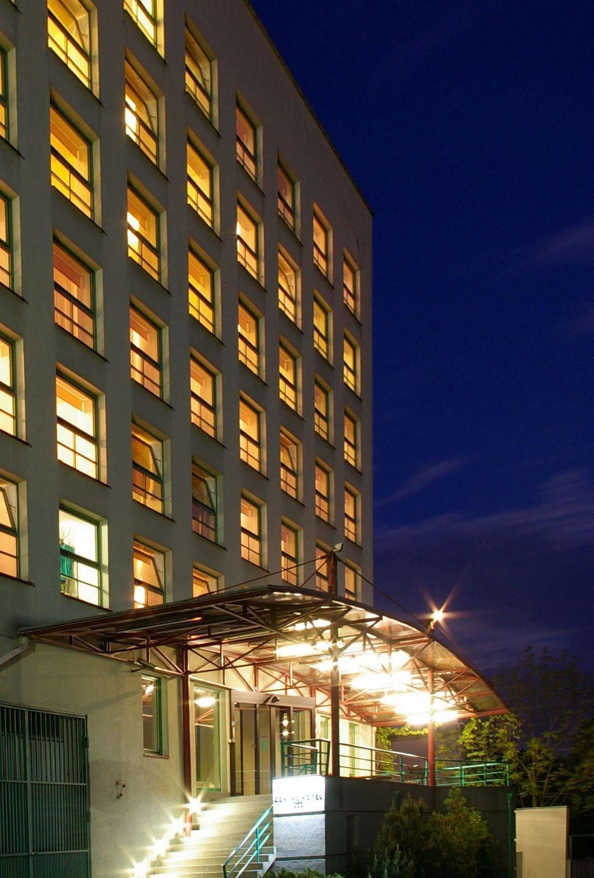 Centre Hotel Kaunas Dış mekan fotoğraf