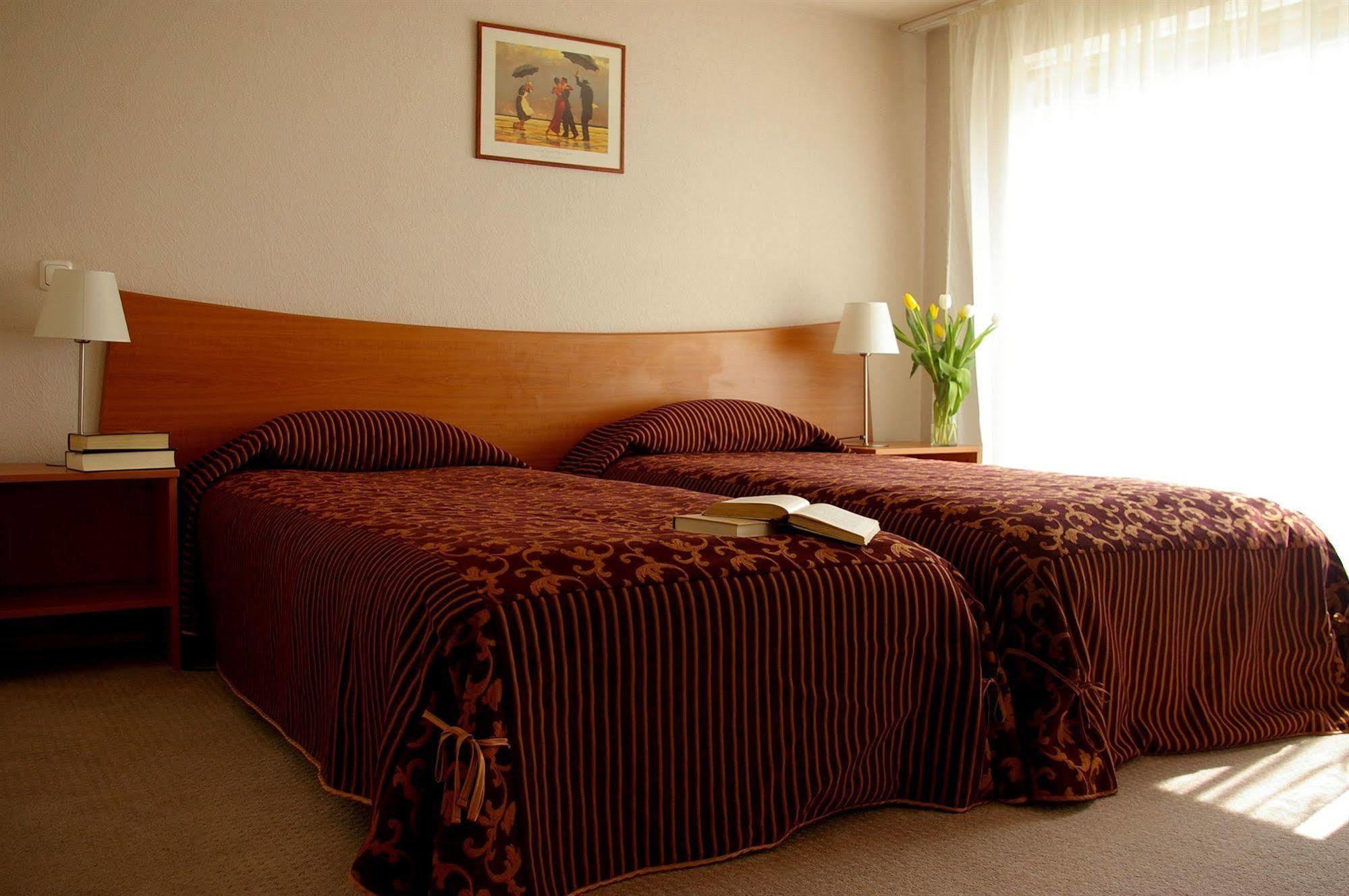 Centre Hotel Kaunas Oda fotoğraf