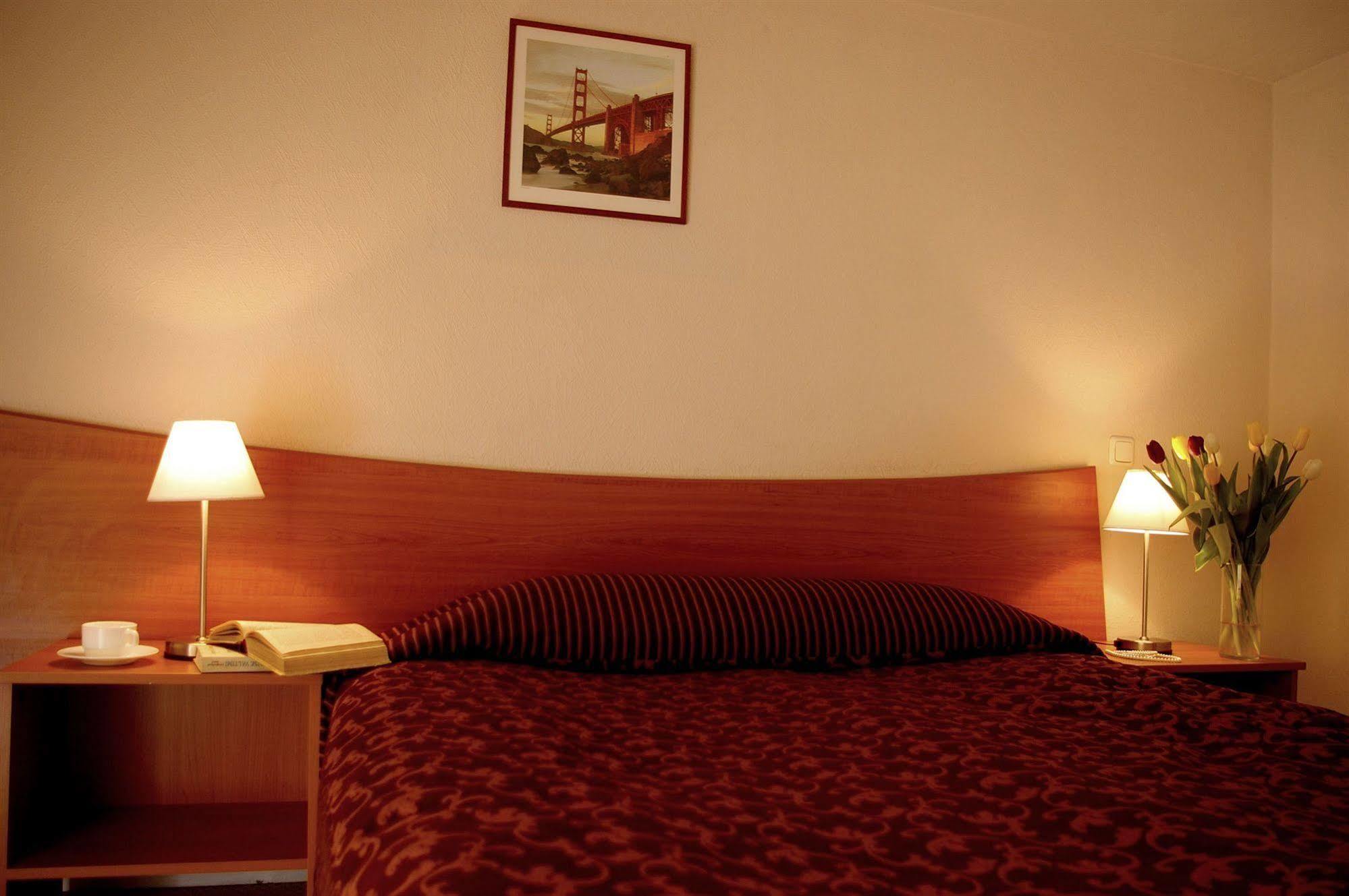 Centre Hotel Kaunas Dış mekan fotoğraf