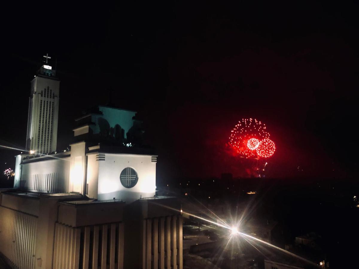 Centre Hotel Kaunas Dış mekan fotoğraf